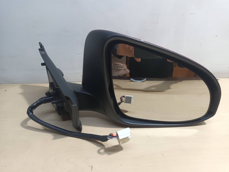Recambio de retrovisor derecho para toyota yaris hsd active referencia OEM IAM 879100D580 7 CABLES ELECTRICO