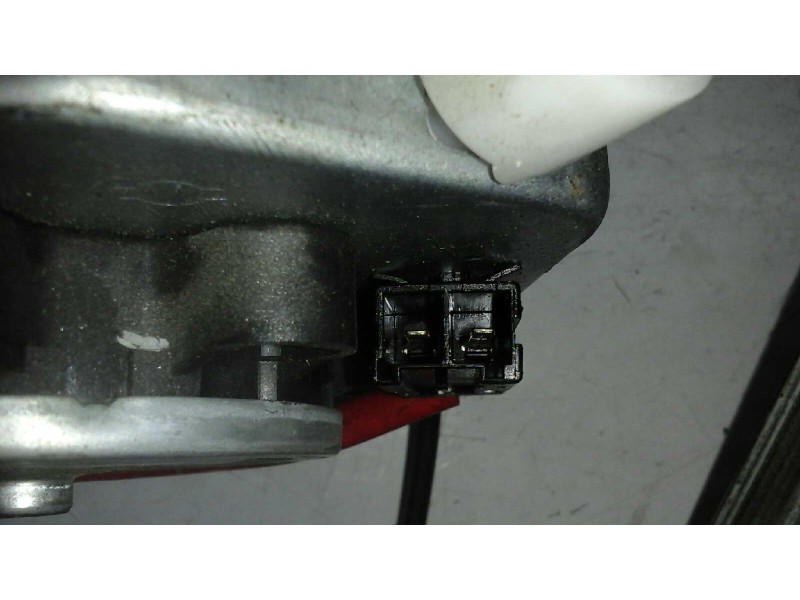 Recambio de elevalunas delantero derecho para nissan almera (n15) gx referencia OEM IAM 91208 2 PINS ELECTRICO