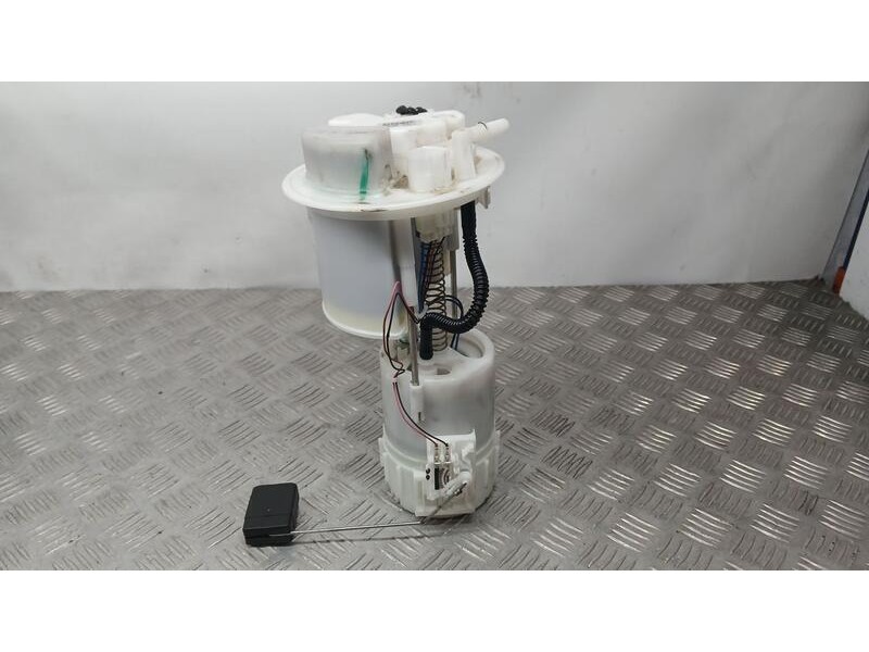 Recambio de aforador para toyota aygo x play referencia OEM IAM 770200H041 AISAN 3K1B029