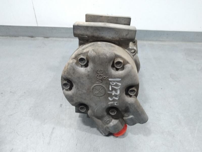 Recambio de compresor aire acondicionado para renault kangoo (f/kc0) rt referencia OEM IAM 7700111235  sanden