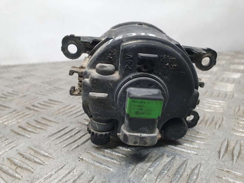 Recambio de faro antiniebla derecho para citroën c4 berlina sx referencia OEM IAM 9650001580 89203982 VALEO PATA ROTA