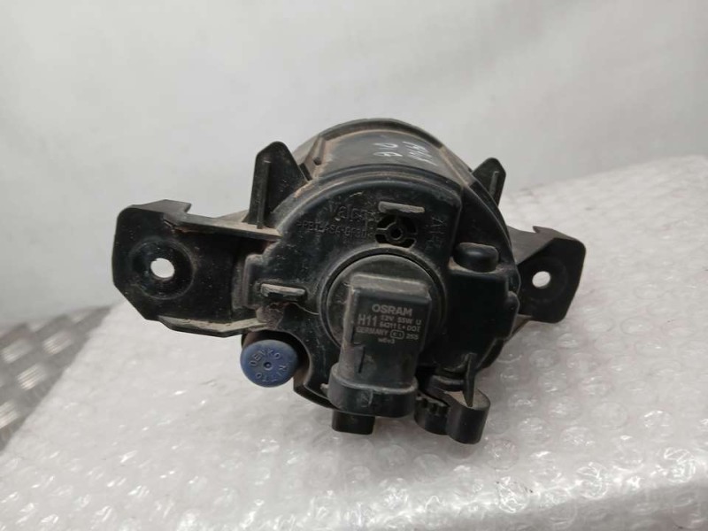 Recambio de faro antiniebla izquierdo para renault clio iii confort dynamique referencia OEM IAM 8200002469  VALEO