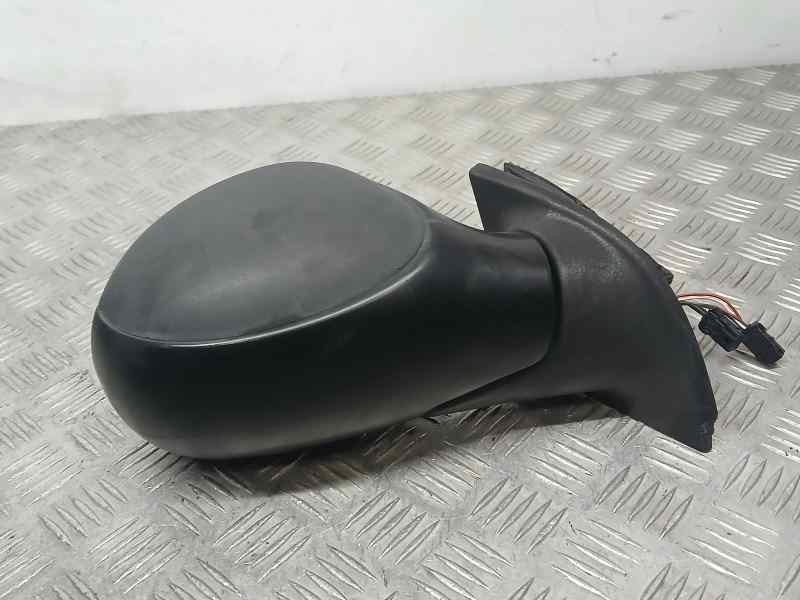 Recambio de retrovisor derecho para citroën c3 hdi 70 furio referencia OEM IAM 8149FH  ELECTRICO