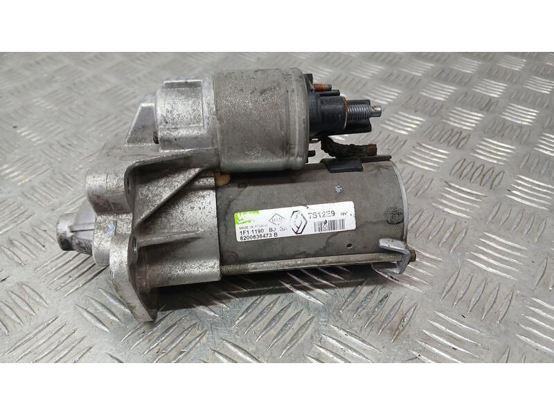 Recambio de motor arranque para dacia duster laureate 4x2 referencia OEM IAM 8200836473B VALEO TS12E9