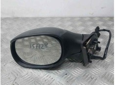 RETROVISOR IZQUIERDO 8149FJ ELECTRICO 3 CABLES Y MANCHADO PINTURA