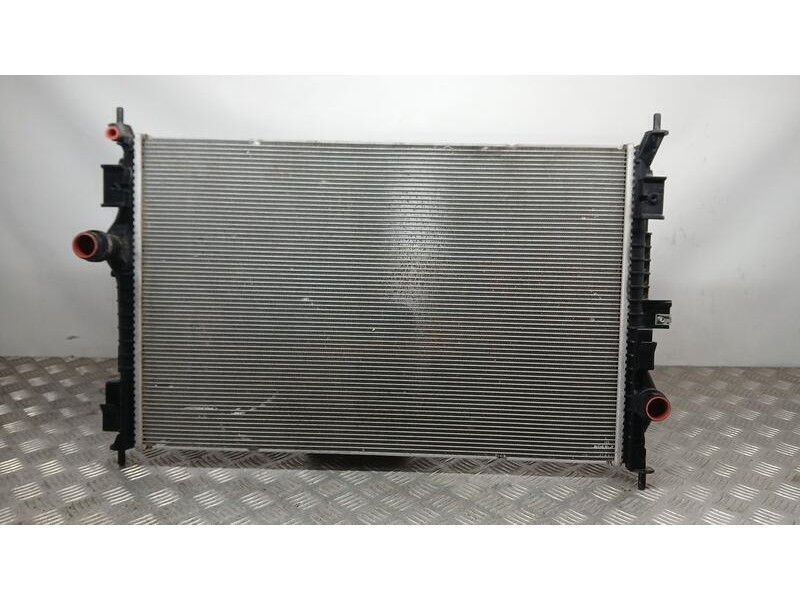 Recambio de radiador agua para peugeot rifter 1.5 bluehdi 100 referencia OEM IAM 9675747980 VALEO MM11803J