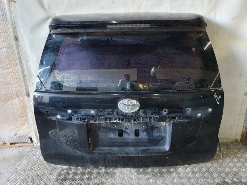 Recambio de porton trasero para toyota land cruiser (j15) basis referencia OEM IAM 6700560F90  