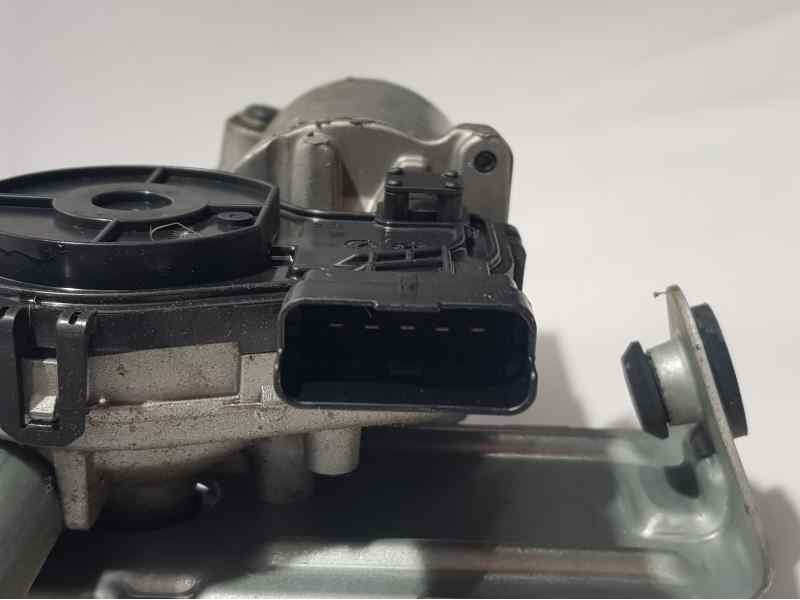 Recambio de motor limpia delantero para kia sportage edition 7 2wd referencia OEM IAM   SIN REFERENCIAS