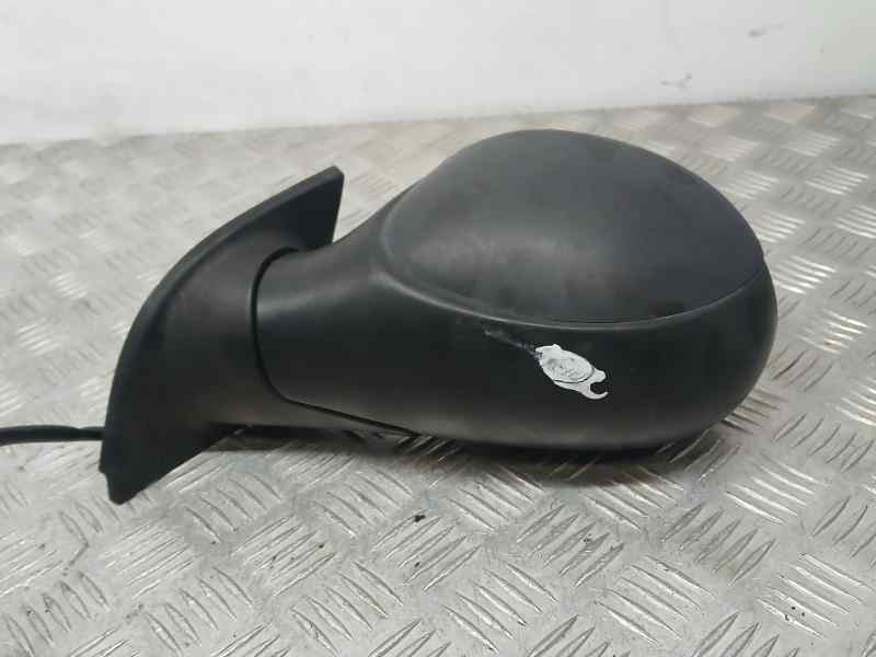 Recambio de retrovisor izquierdo para citroën c3 hdi 70 furio referencia OEM IAM 8149FJ  ELECTRICO 3 CABLES Y MANCHADO PINTURA
