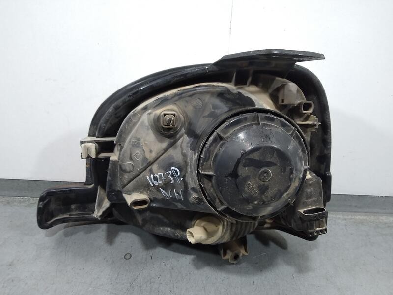 Recambio de faro derecho para renault kangoo (f/kc0) rt referencia OEM IAM 260105328R  
