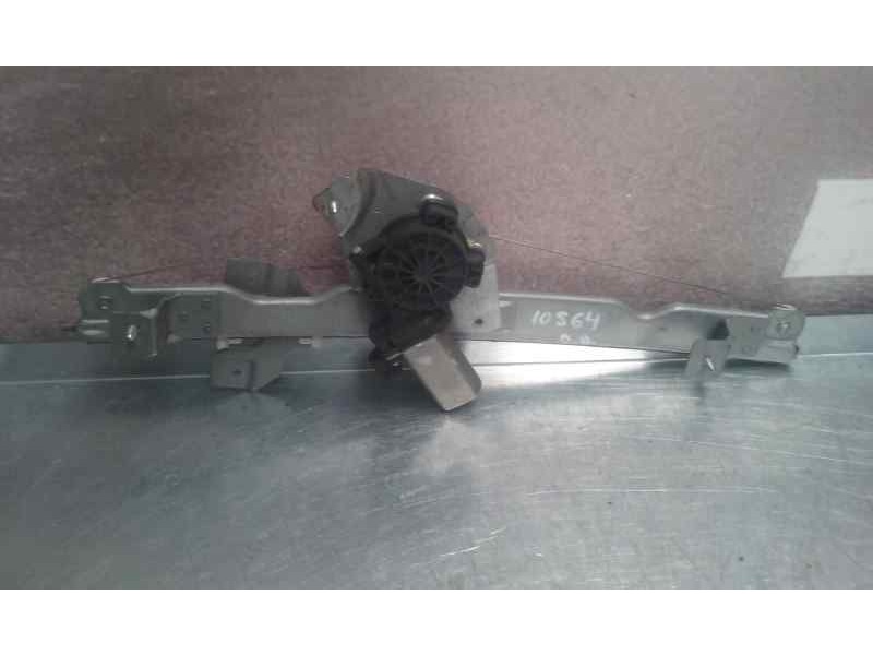 Recambio de elevalunas delantero derecho para dacia sandero stepway referencia OEM IAM 5YY0043 2 PINS ELECTRICO