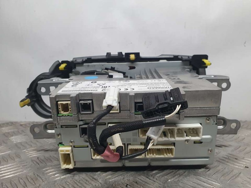 Recambio de sistema navegacion gps para toyota yaris hsd active referencia OEM IAM 861400D320  