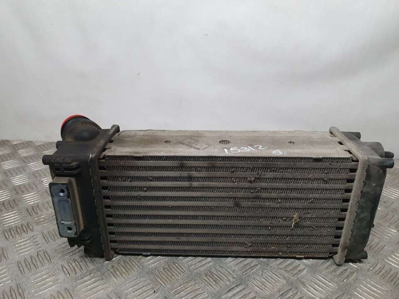 Recambio de intercooler para citroën c4 berlina sx referencia OEM IAM 9648551880 876923J VALEO
