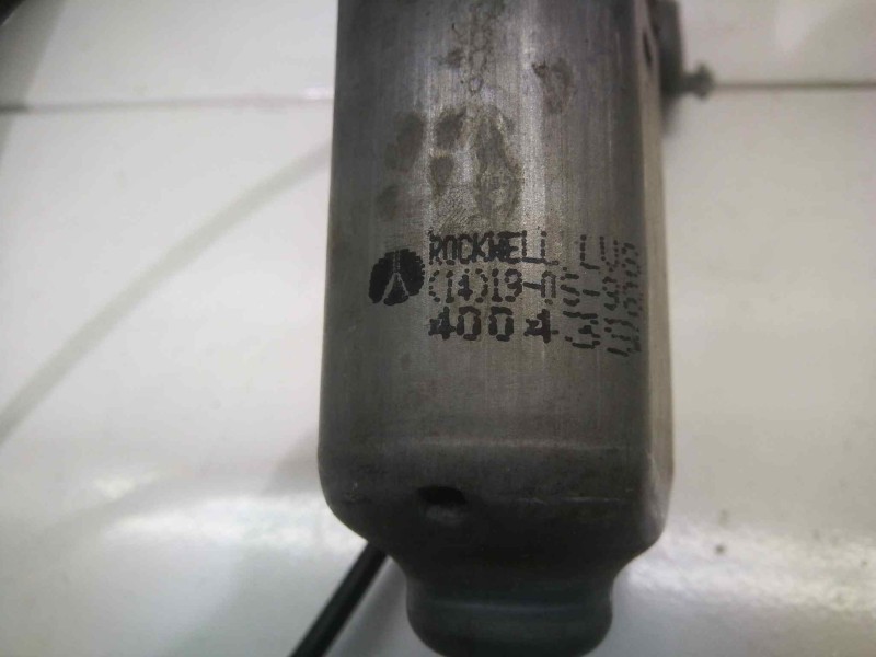 Recambio de elevalunas trasero izquierdo para nissan primera berlina (p11) gx referencia OEM IAM  400439 DOS PINS