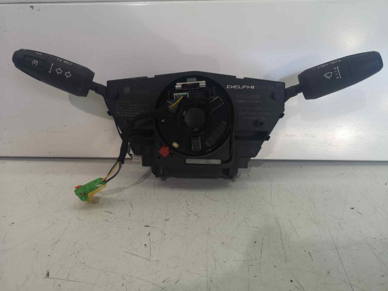 Recambio de mando luces y limpia para opel corsa d 1.3 16v cdti referencia OEM IAM 12274700  
