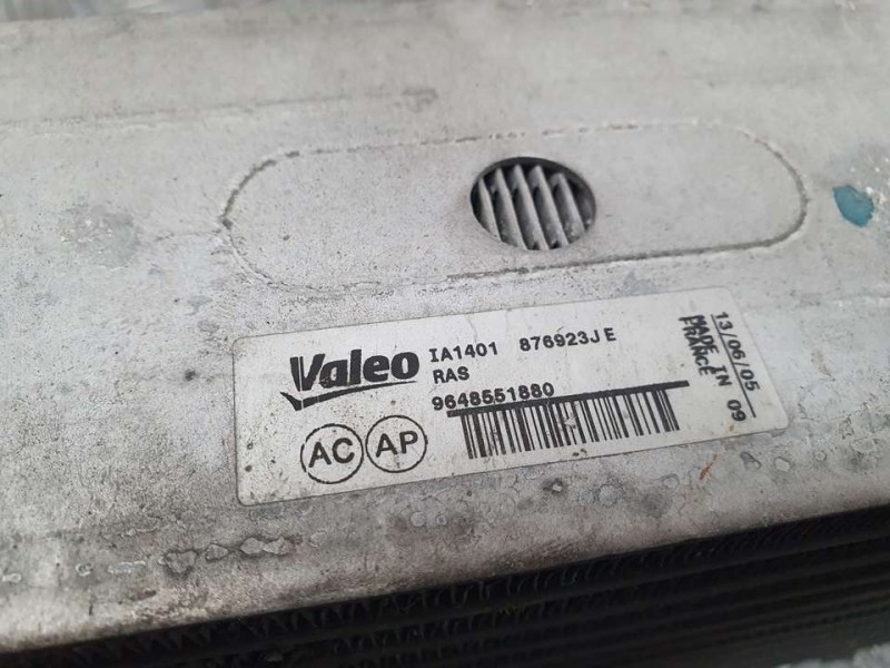 Recambio de intercooler para citroën c4 berlina sx referencia OEM IAM 9648551880 876923J VALEO