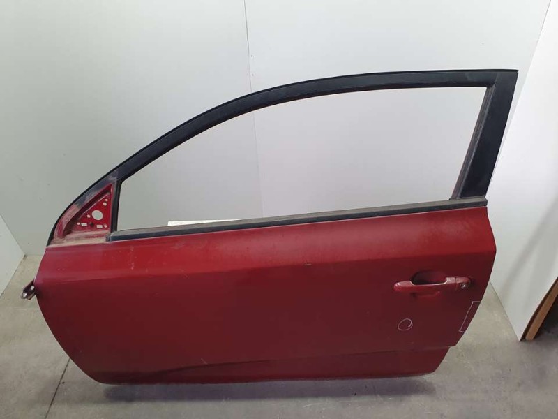 Recambio de puerta delantera izquierda para kia cee´d active referencia OEM IAM 760031H300  TOCADA