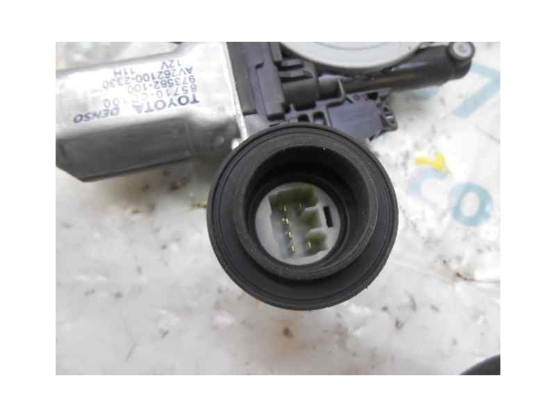 Recambio de elevalunas delantero derecho para toyota yaris (ksp9/scp9/nlp9) básico referencia OEM IAM   ELECTRICO 6 PIN