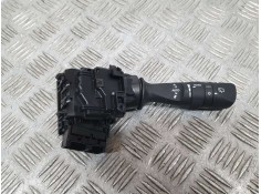 Recambio de mando limpia para toyota auris active referencia OEM IAM 0267017F858  