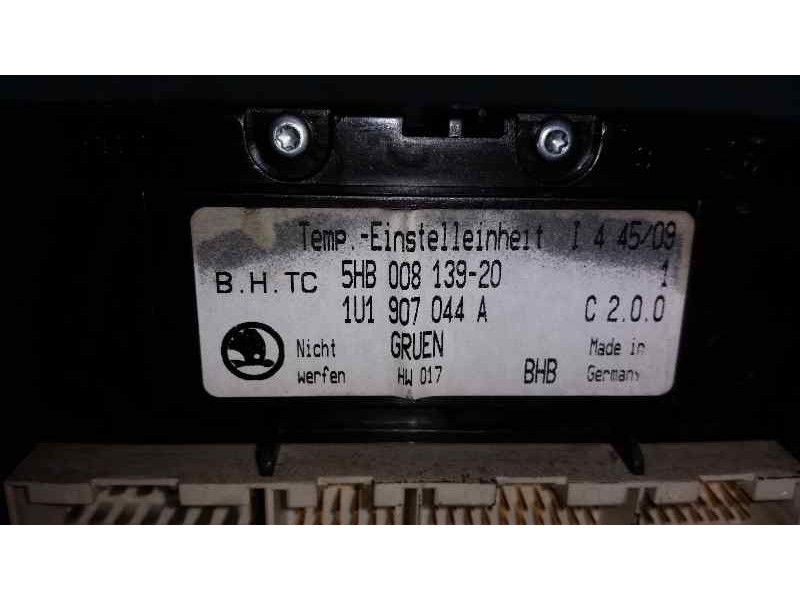 Recambio de mando climatizador para skoda octavia berlina (1u2) tour referencia OEM IAM 5HB00813920 1U1907044A 