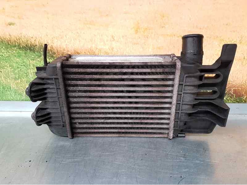 Recambio de intercooler para toyota yaris (ksp9/scp9/nlp9) luna referencia OEM IAM 0N020 JD1270000620 DENSO