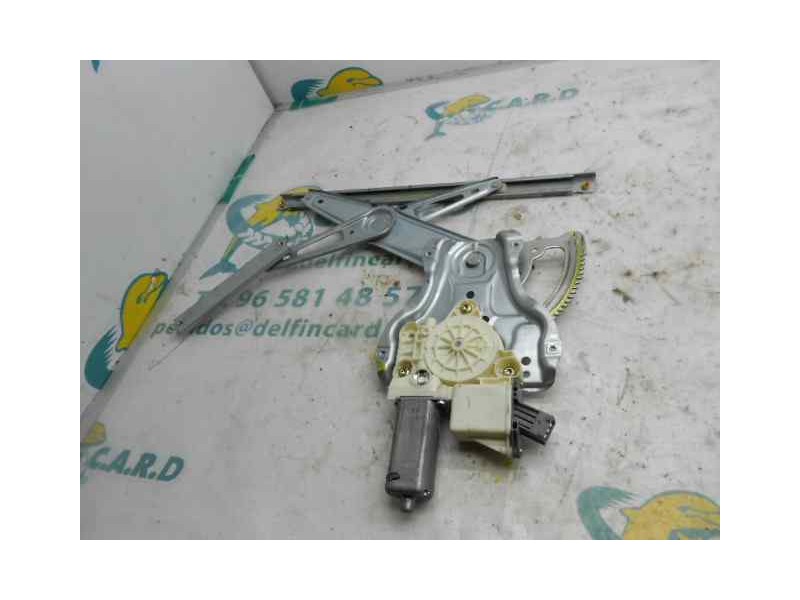 Recambio de elevalunas delantero derecho para toyota avensis wagon (t25) 2.0 sol referencia OEM IAM   