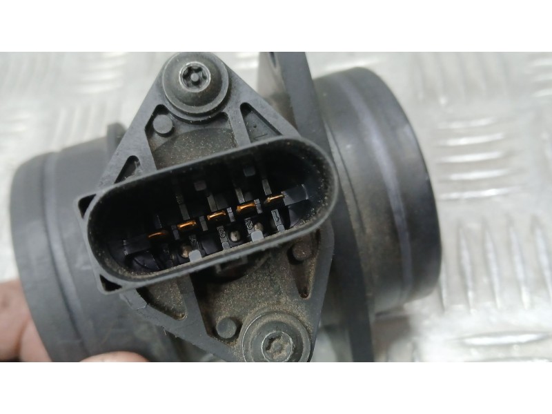 Recambio de caudalimetro para volkswagen polo (6n2) 1.4 tdi referencia OEM IAM 045906461 BOSCH 0281002318