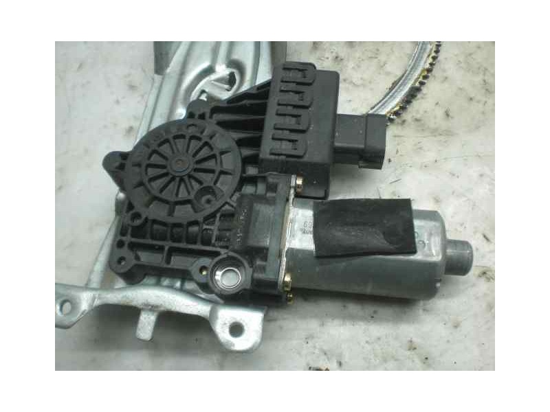 Recambio de elevalunas delantero derecho para opel zafira a elegance referencia OEM IAM 09118665  