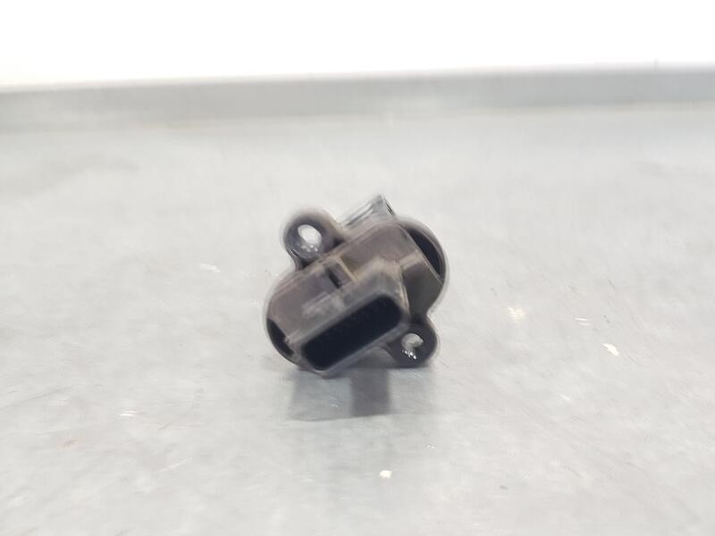 Recambio de caudalimetro para opel corsa d selective referencia OEM IAM 13386536  