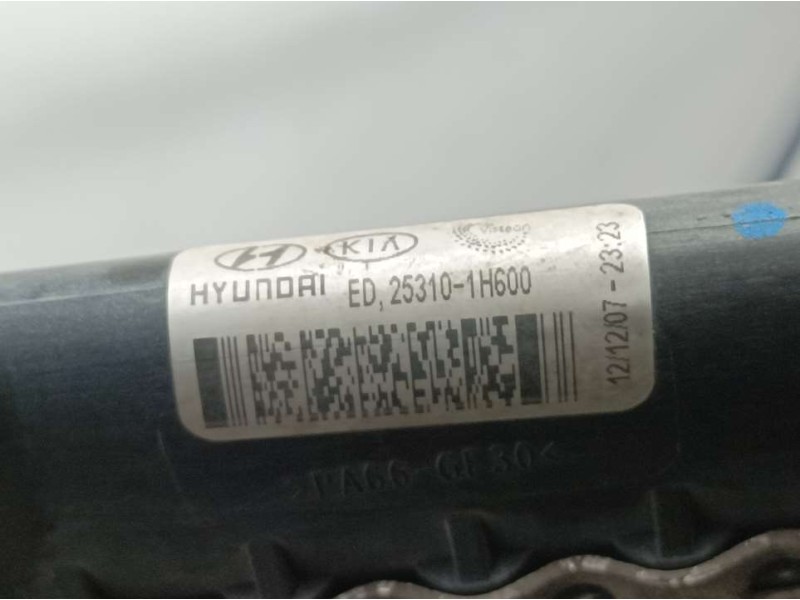 Recambio de radiador agua para kia cee´d active referencia OEM IAM 253101H600  