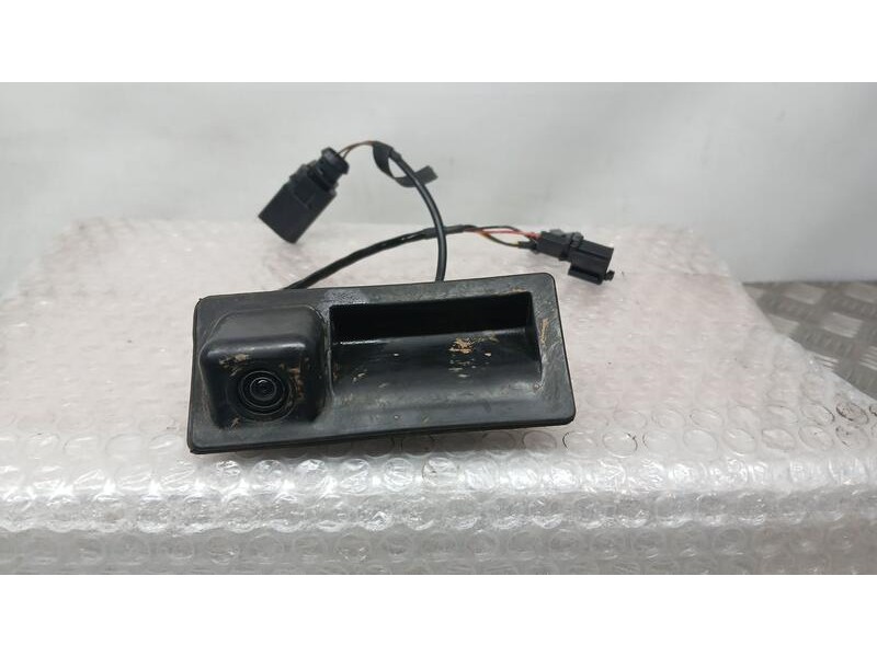 Recambio de camara vision trasera para porsche cayenne (typ 92aa) diesel referencia OEM IAM 7P5827566C  