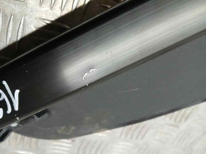 Recambio de bandeja trasera para toyota rav4 hybrid 4x4 advance referencia OEM IAM 649074030  SUCIA