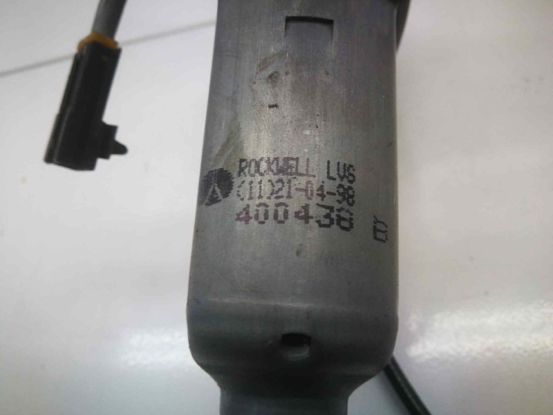 Recambio de elevalunas delantero derecho para nissan primera berl./familiar (p10/w10) básico referencia OEM IAM 400600T 400438B 