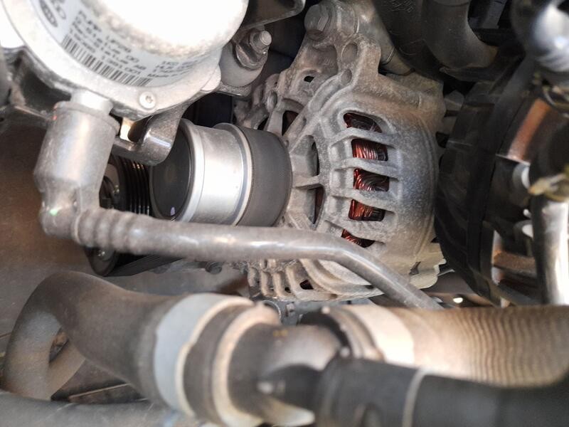 Recambio de alternador para seat arona (kj7, kjp) 1.0 tgi referencia OEM IAM 04E903015GX  