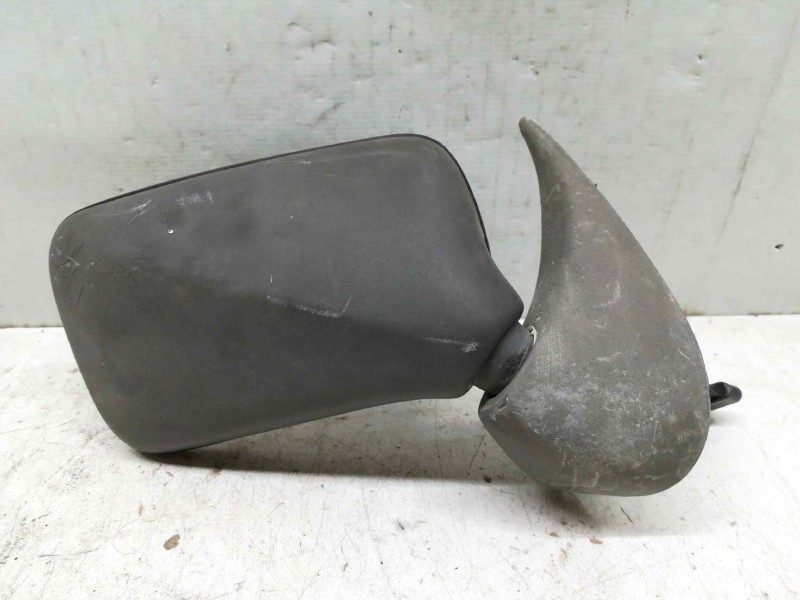 Recambio de retrovisor derecho para mg austin metro referencia OEM IAM   