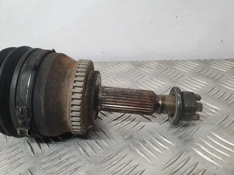 Recambio de transmision delantera derecha para kia cee´d active referencia OEM IAM SIN REF  