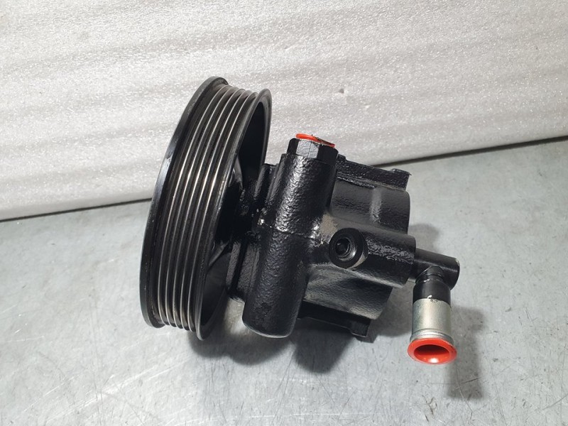Recambio de bomba direccion para opel astra f berlina gls referencia OEM IAM 90409232  