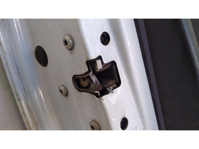 Recambio de cerradura puerta trasera izquierda para opel corsa d selective referencia OEM IAM 13258265  