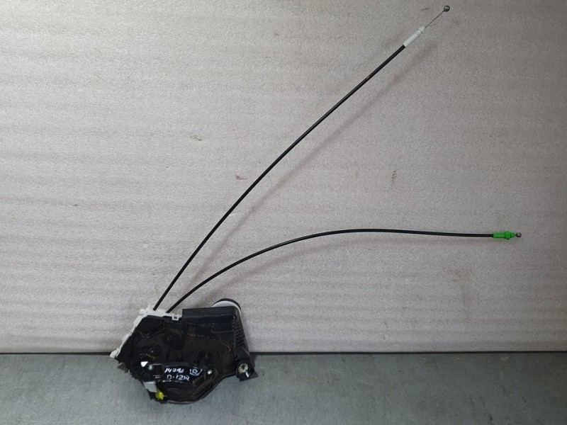 Recambio de cerradura puerta delantera izquierda para toyota yaris active referencia OEM IAM 690400D520  8 PINES