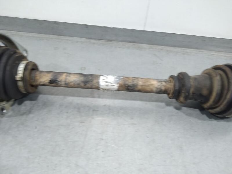 Recambio de transmision delantera izquierda para renault kangoo (f/kc0) rt referencia OEM IAM 7700110484  