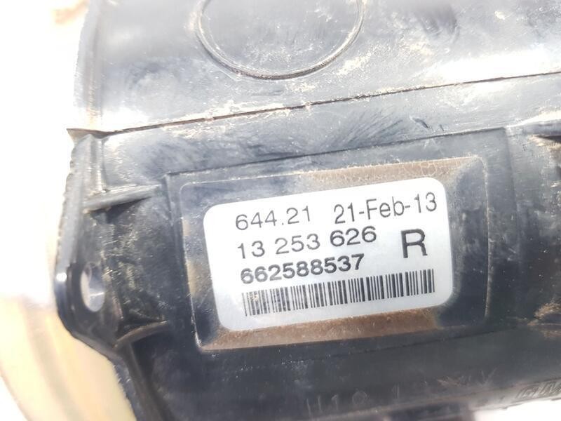 Recambio de faro antiniebla derecho para opel corsa d selective referencia OEM IAM 13253626  