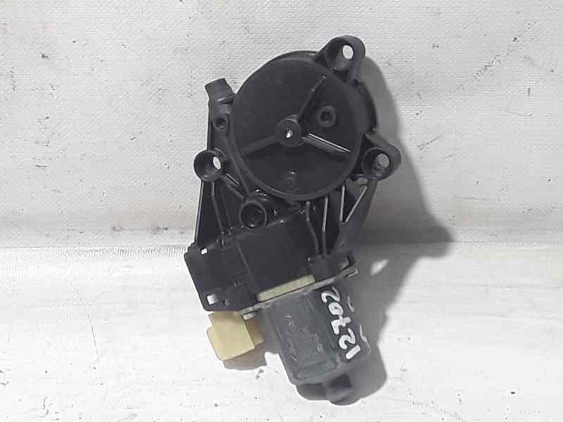 Recambio de motor elevalunas delantero derecho para ford fiesta (cb1) trend referencia OEM IAM  2 PINS 