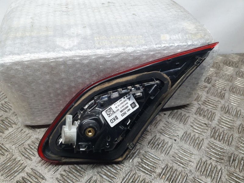 Recambio de piloto trasero izquierdo para opel corsa e selection ecoflex referencia OEM IAM GM39012623 460034366 INTERIOR