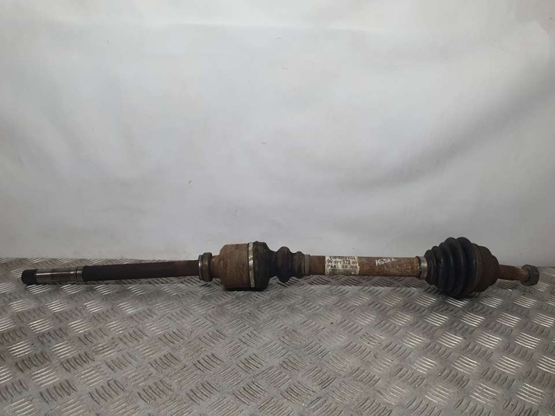 Recambio de transmision delantera derecha para citroën c4 berlina sx referencia OEM IAM 9637117880 8MN05 2286836