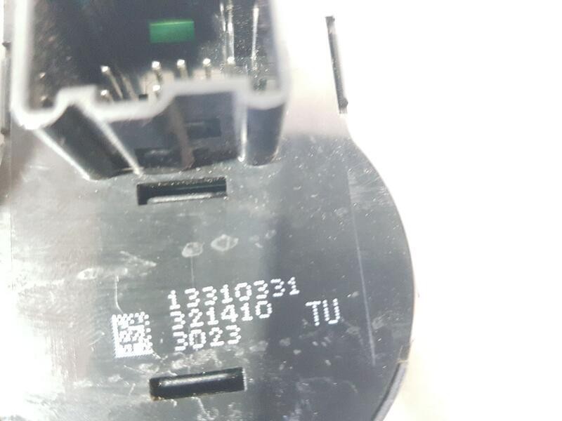 Recambio de mando luces para opel corsa d selective referencia OEM IAM 13310331  