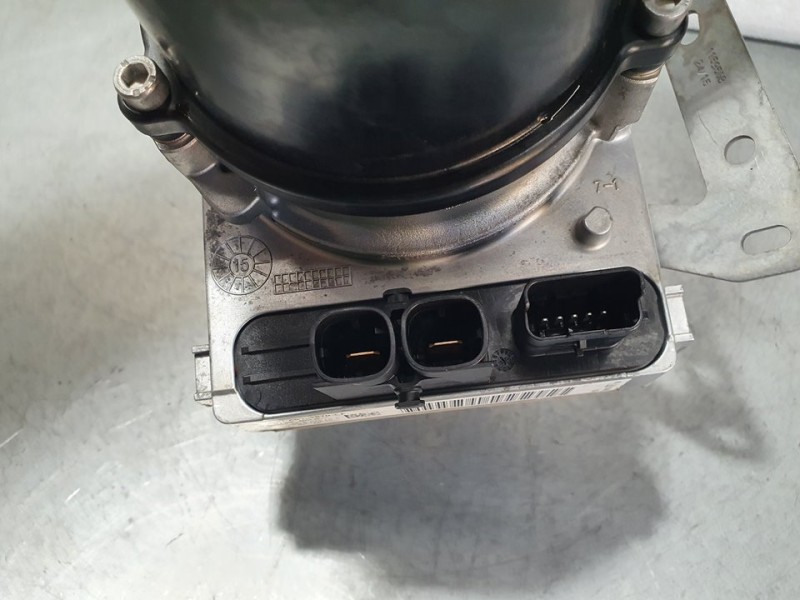 Recambio de bomba direccion electrica para citroën c4 lim. feel edition referencia OEM IAM 9813547780  