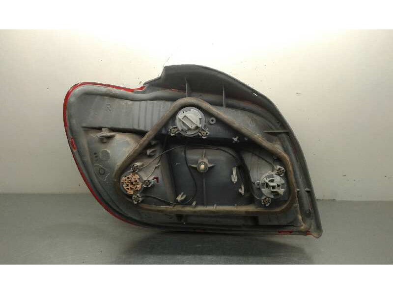 Recambio de piloto trasero derecho para toyota yaris (ncp1/nlp1/scp1) 1.0 cat referencia OEM IAM   