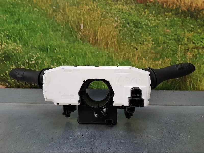 Recambio de mando luces y limpia para nissan pulsar (c13) acenta referencia OEM IAM 14Z23SD2  