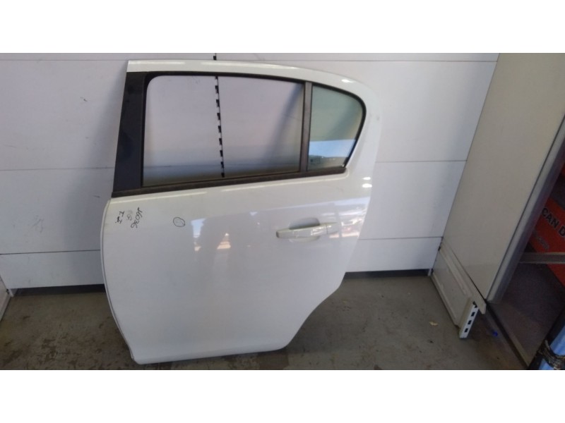 Recambio de puerta trasera izquierda para opel corsa d selective referencia OEM IAM 93189342  