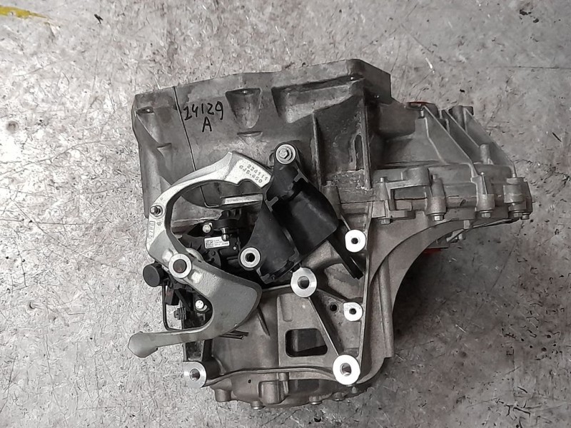 Recambio de caja cambios para ford focus turnier active referencia OEM IAM JX6R7002BHB 230119 6VELOCIDADES
